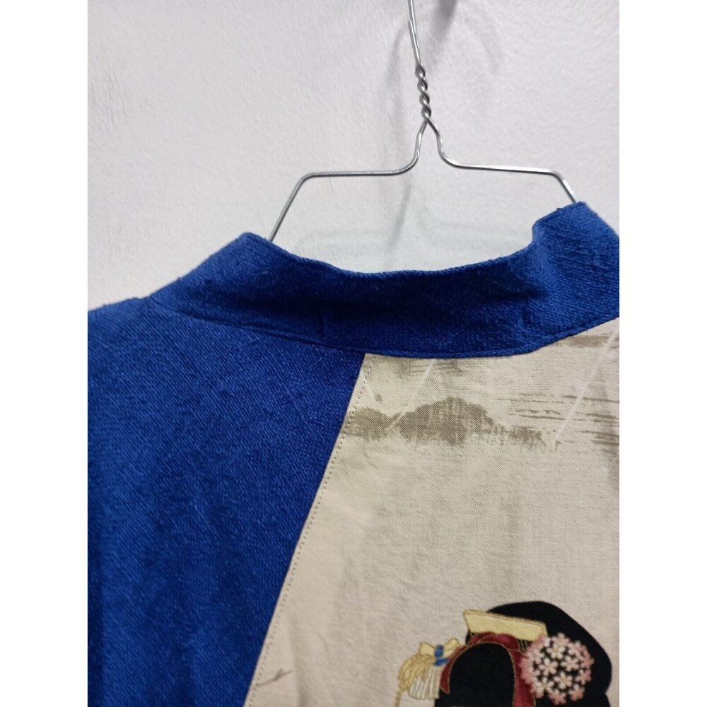 Elegant Blue Women's Blazer with Artistic Print - Picture 10 of 11